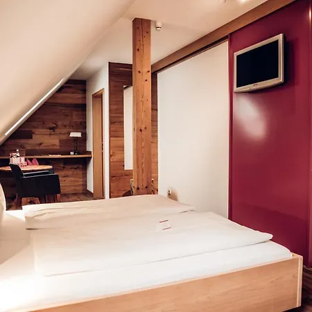 Hotell Landgasthof Zehner 3*